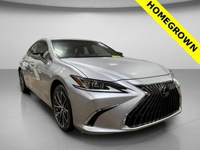 Used 2024 Lexus ES 350 w/ Premium Package