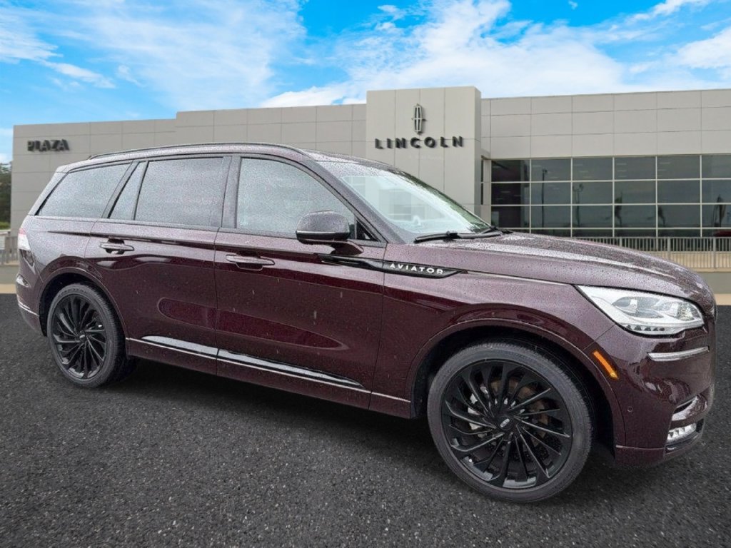 Used 2023 Lincoln Aviator Reserve w/ Equipment Group 201A RWD image 1
