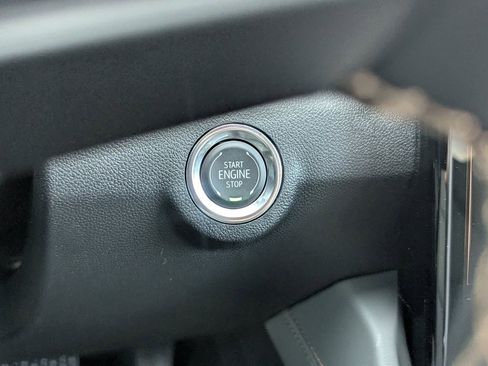 New 2026 GMC Terrain AT4 w/ Technology Package II image 21