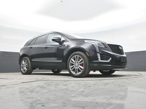 Used 2022 Cadillac XT5 Sportv AWD/4WD image 44