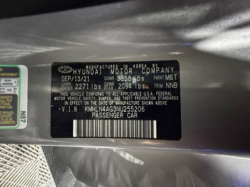 Used 2022 Hyundai Elantra SEL w/ Convenience + Premium Package FWD image 25