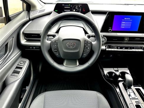 New 2026 Toyota Prius LE image 18