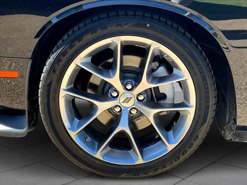 Used 2023 Dodge Challenger GT RWD image 11