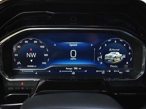 Used 2022 Chevrolet Silverado 1500 LT image 13