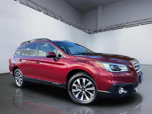 Used 2016 Subaru Outback 2.5i Limited image 1