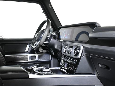 Certified 2021 Mercedes-Benz G 63 AMG 4MATIC image 33