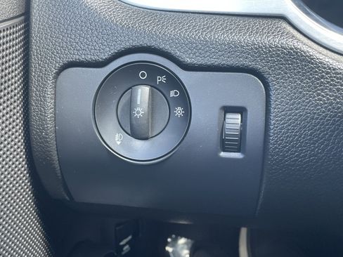 Used 2013 Ford Mustang Premium RWD image 12