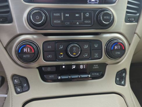 Used 2017 GMC Yukon Denali w/ Open Road Package image 25