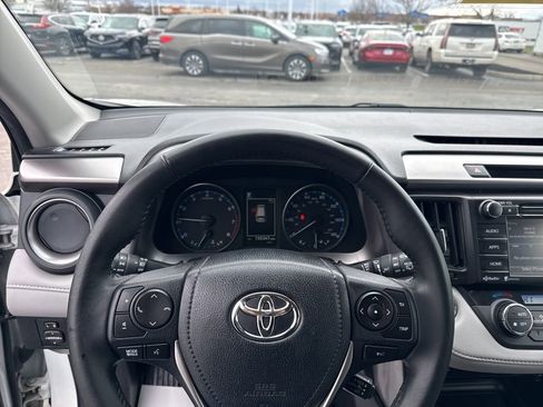 Used 2018 Toyota RAV4 XLE w/ Plus Extra Value Package image 13