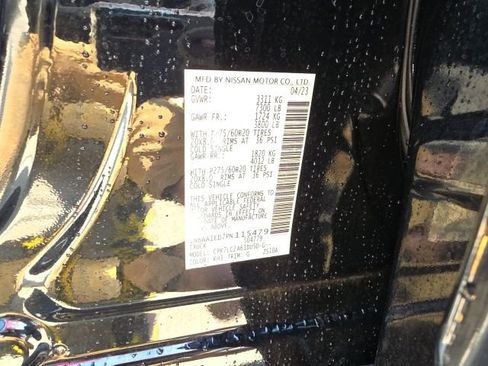 Used 2023 Nissan Titan SV w/ SV Convenience Package image 29