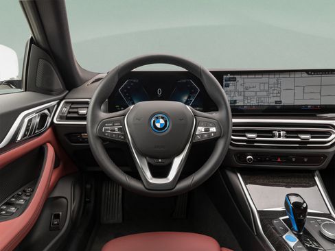 Used 2023 BMW i4 eDrive40 w/ M Sport Package RWD image 42
