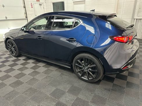 Used 2019 MAZDA MAZDA3 AWD Hatchback w/ Premium Pkg image 7