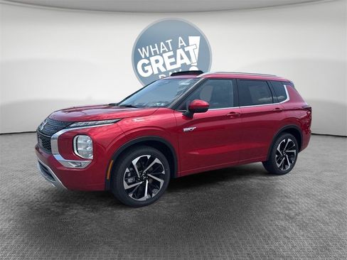 New 2025 Mitsubishi Outlander SEL image 17