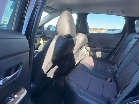 New 2026 Nissan Kicks SR image 28