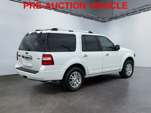 Used 2012 Ford Expedition Limited RWD image 3