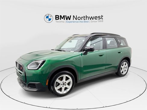 Used 2025 MINI Cooper Countryman S image 1