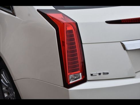 Used 2013 Cadillac CTS Coupe RWD image 43