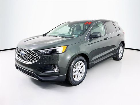 Used 2024 Ford Edge SEL w/ Convenience Package AWD/4WD image 4