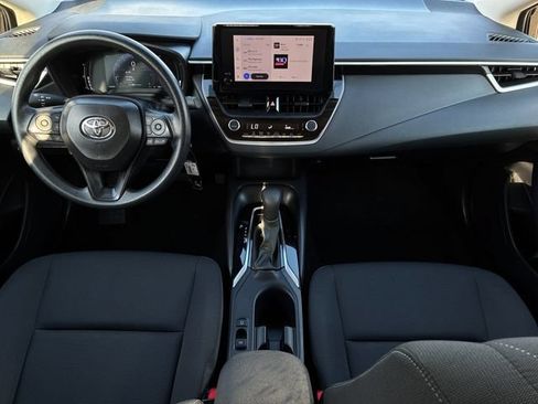 Used 2026 Toyota Corolla LE FWD image 9