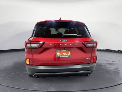 Used 2025 Ford Escape ST-Line Select AWD/4WD image 8