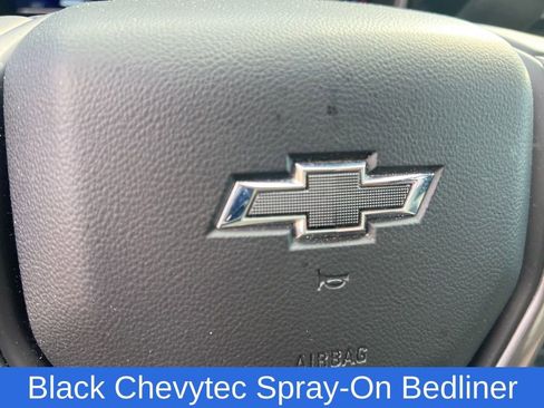 Used 2024 Chevrolet Silverado 2500 ZR2 w/ Technology Package image 25