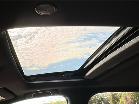 Used 2025 Honda CR-V Sport image 12