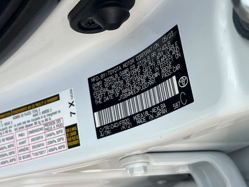 Used 2023 Toyota Corolla LE w/ Carpet Mat Package (TMS) image 34