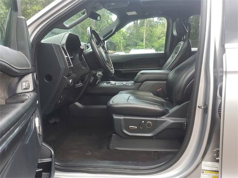 Used 2021 Ford Expedition Max Limited image 8