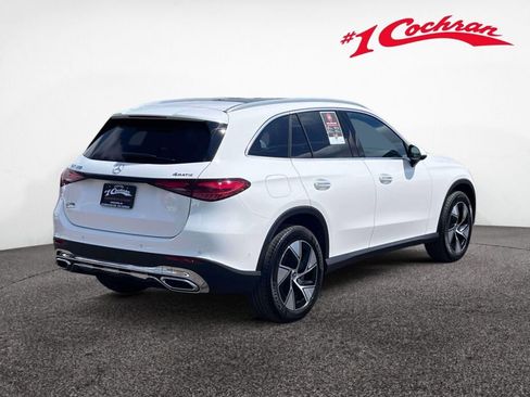 Used 2024 Mercedes-Benz GLC 300 4MATIC image 7