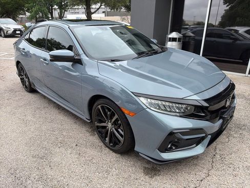 Used 2020 Honda Civic Sport Touring image 2