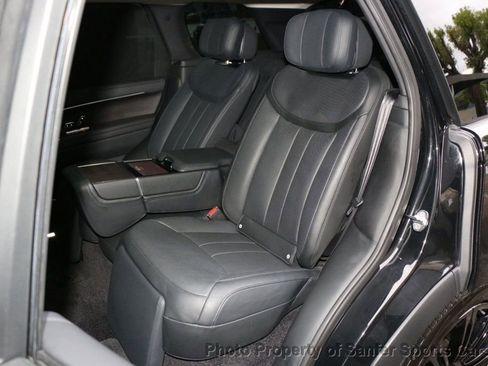 Used 2023 Land Rover Range Rover Long Wheelbase First Edition image 33