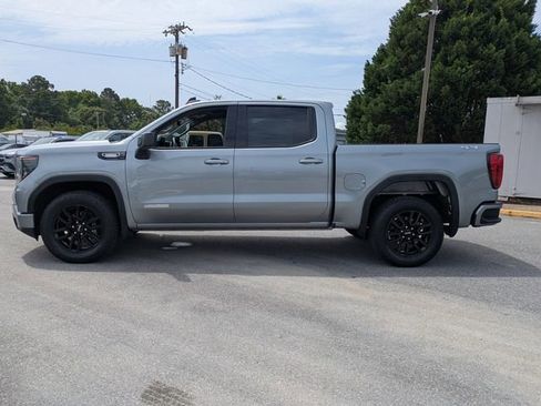 Used 2026 GMC Sierra 1500 Elevation AWD/4WD image 8