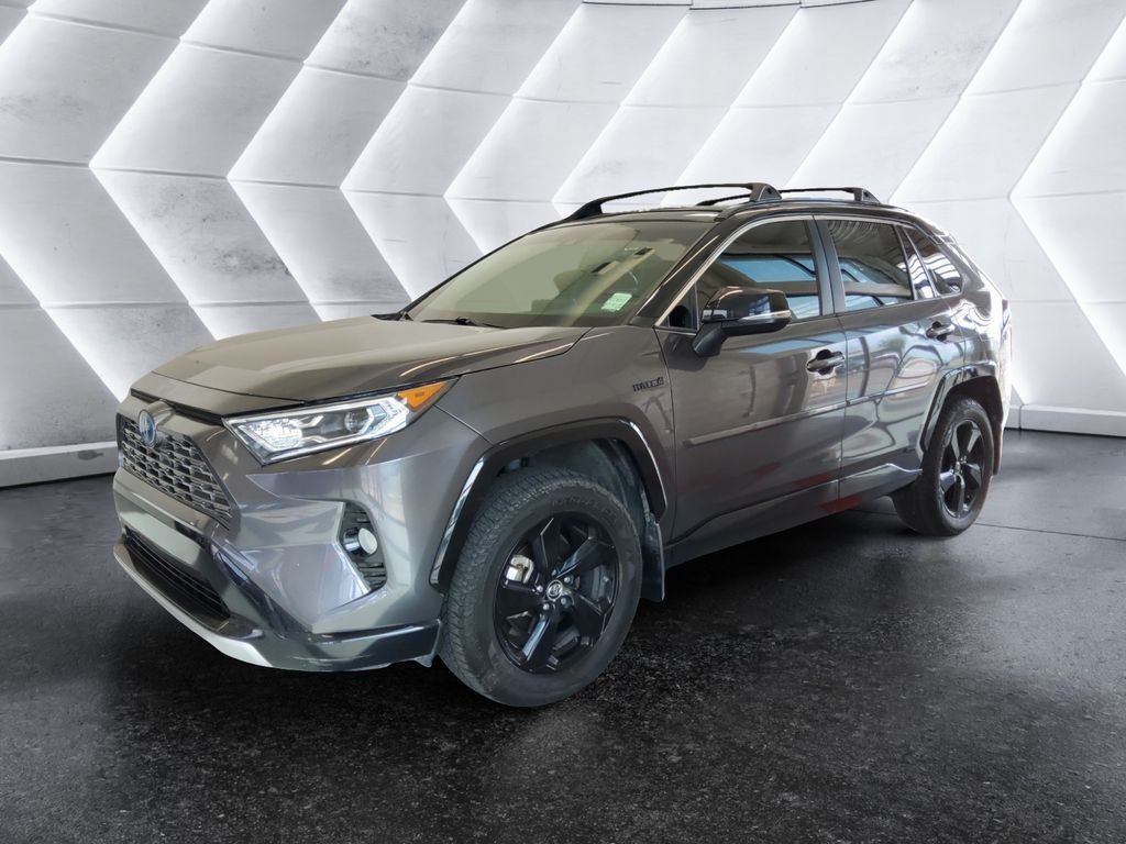 Used 2019 Toyota RAV4 XSE w/ XSE Weather Package AWD/4WD image 3