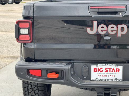 New 2026 Jeep Gladiator Mojave AWD/4WD image 11