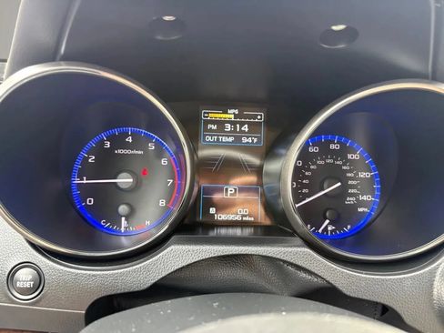 Used 2019 Subaru Outback 2.5i Limited w/ Popular Package #2 AWD/4WD image 13