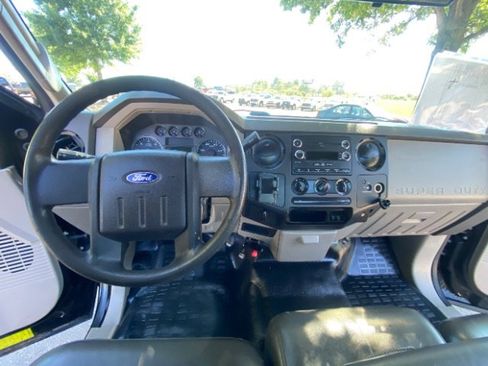 Used 2009 Ford F350 XL image 16