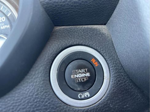 Used 2021 RAM 1500 HFE RWD image 34