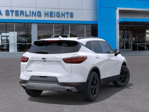 New 2025 Chevrolet Blazer LT w/ Convenience Package image 4
