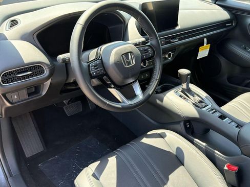New 2026 Honda HR-V EX-L image 4