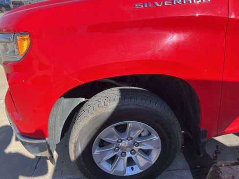 Used 2025 Chevrolet Silverado 1500 LT image 15