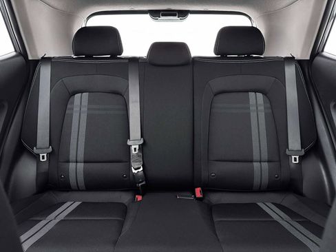 New 2026 Hyundai Venue SEL FWD image 16