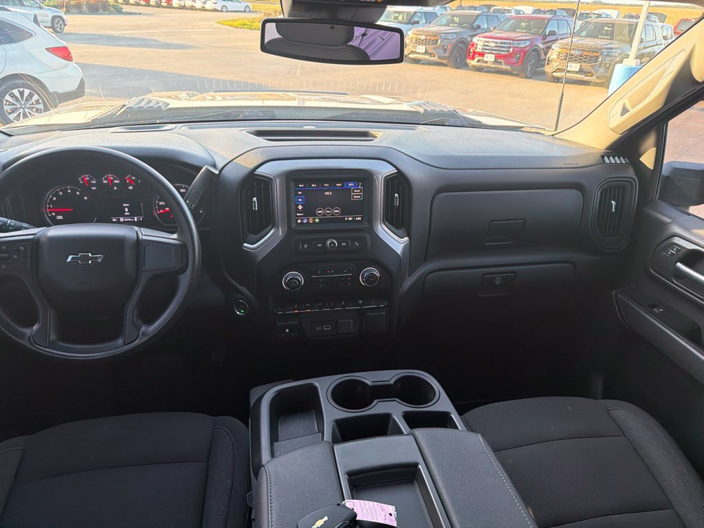 Used 2026 Chevrolet Silverado 2500 Custom AWD/4WD image 16