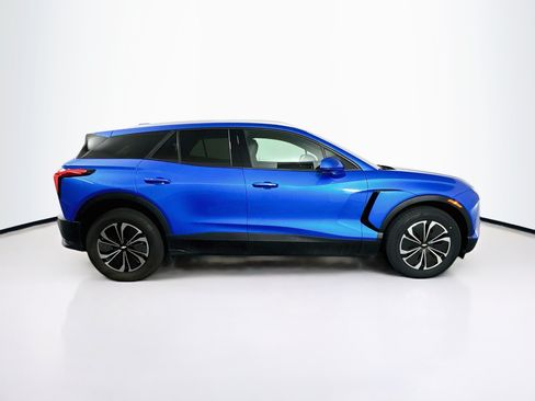 Used 2024 Chevrolet Blazer EV LT AWD/4WD image 10