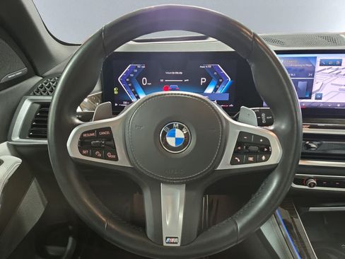 Used 2025 BMW X5 xDrive40i w/ M Sport Package AWD/4WD image 18