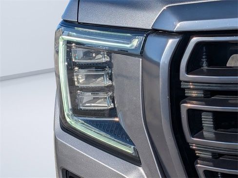 Used 2021 GMC Yukon AT4 image 8