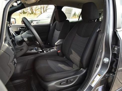 Used 2024 Nissan Leaf SV Plus image 22