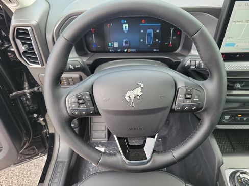 New 2026 Ford Bronco Sport Outer Banks AWD/4WD image 17