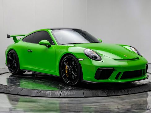 Used 2018 Porsche 911 GT3 RWD image 24