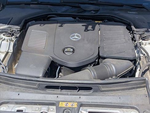 Used 2023 Mercedes-Benz C 300 Sedan image 21