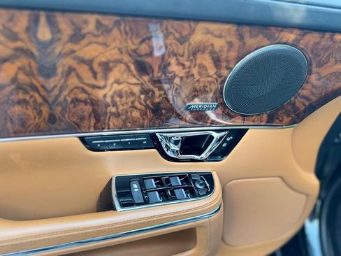 Used 2019 Jaguar XJ L Portfolio image 14